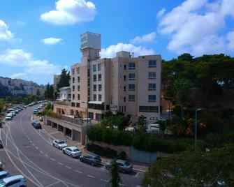 Hotel Marom Haifa - Haifa - Building
