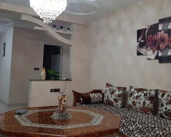 lilia luxury apartment 4 bedroom 130m2 - Oujda - Living room