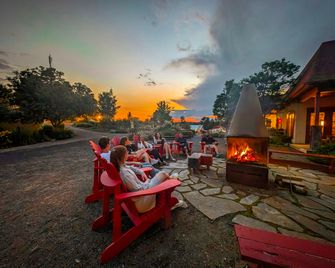 Le Baluchon Éco-villégiature - Saint-Paulin - Patio
