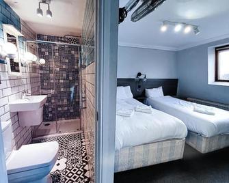 Plaza Hotel - London