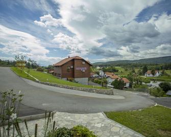 Tourist Center Marko - Rakovica