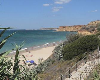 Apartment 2 bedrooms, 2 bathrooms, wifi, air conditioning, 2 - 4 per - Conil de la Frontera - Beach