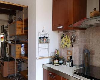 Appartamento La Rondine - Pesaro - Kuchnia