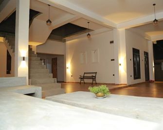 Midigama Holiday Inn - Weligama
