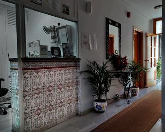 Hostal Andalucia - Nerja