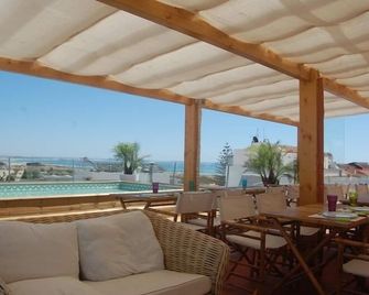 Inn Seventies - Lagos - Balkon