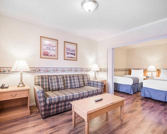 Econolodge - Kelowna - Kelowna - Σαλόνι