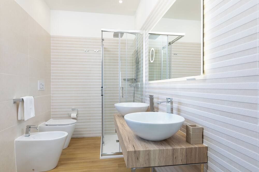 Lu' Hotel Porto Pino - Sant’Anna Arresi - Bathroom