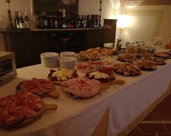 Relais Ca' De' Principi - Piegaro - Buffet