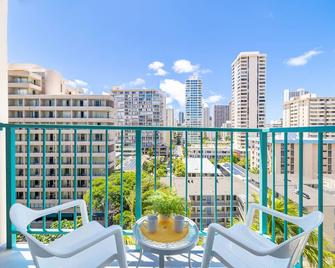 Cozy Waikiki Studio at Aqua Aloha Surf - Honolulu - Parveke