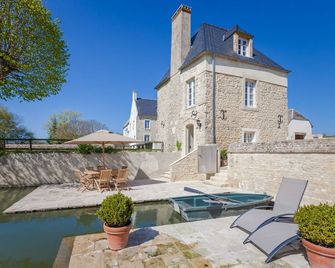 Luxury Cottage, Outdoor Nordic Hot Tub And Sauna, D-Day Beaches 15 Km - Isigny-sur-Mer - Innenhof