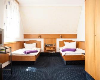 City Hotel Hanau - Hanau - Bedroom