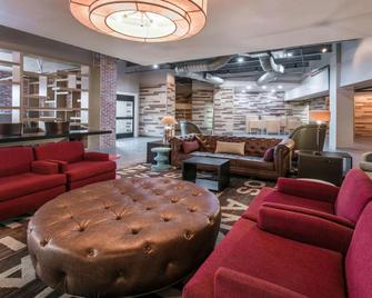 Aggieland Boutique Hotel - College Station - Lounge