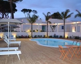 Campo Allegro - Salemi - Pool