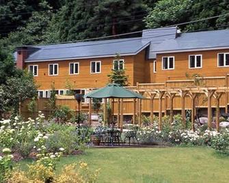 Pension Asanebou - Minakami - Building