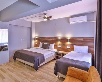 Palmada Hotel - Adapazarı