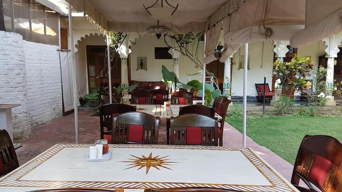 Rangniwas Palace Hotel