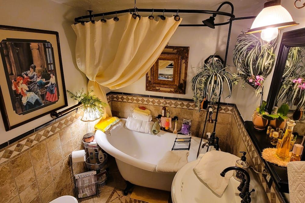 Billie's Backpackers Hostel - Fairbanks