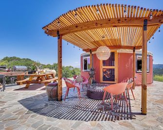Mystical Mongolian Yurt In Fallbrook Wit - Fallbrook - Patio
