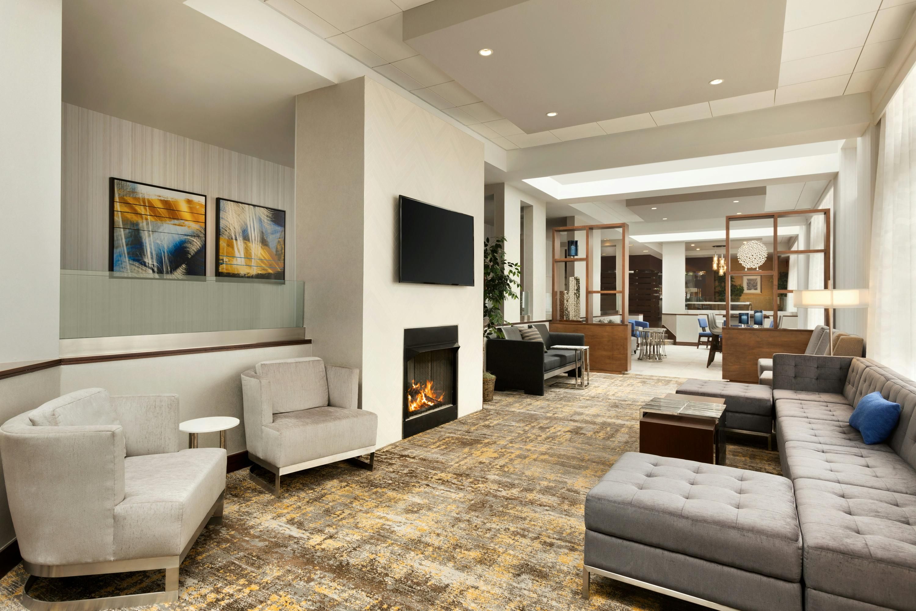 DoubleTree by Hilton Hartford - Bradley Airport - Windsor Locks - Lounge