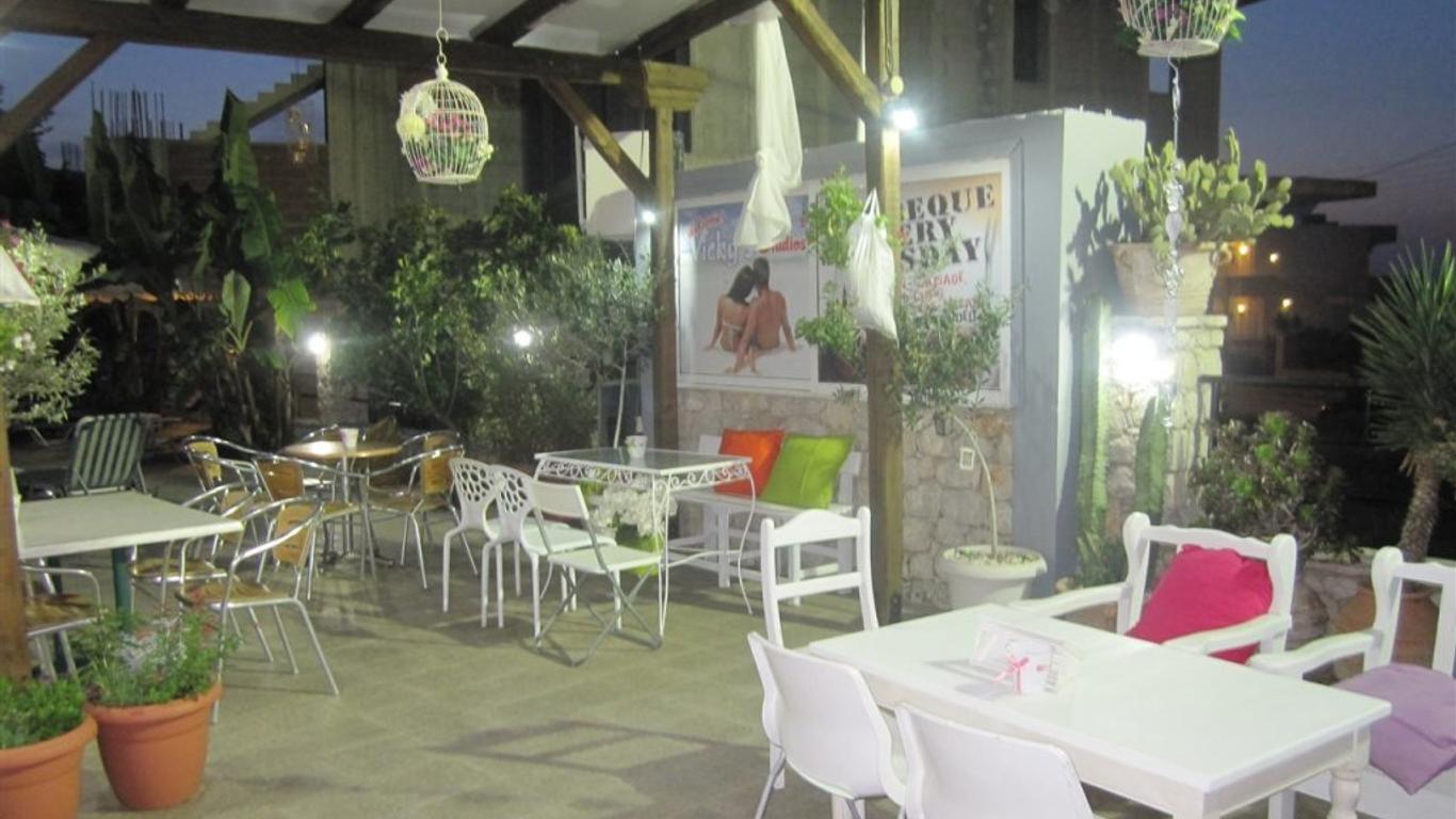 Mike's House Hotel