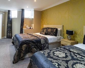 Stuart Hotel - Luton - Bedroom