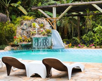 Hotel Britannia - Penedo - Havuz