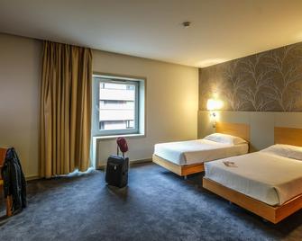 Stay Hotel Guimarães Centro - Guimarães - Phòng ngủ