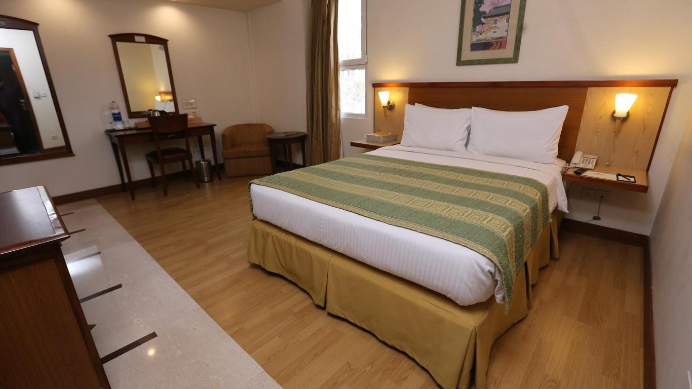 Embassy Inn