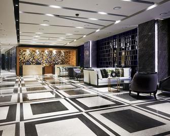 정선 트라움 밸리 호텔(구, 정선 인트라온 호텔) - 정선 - 로비