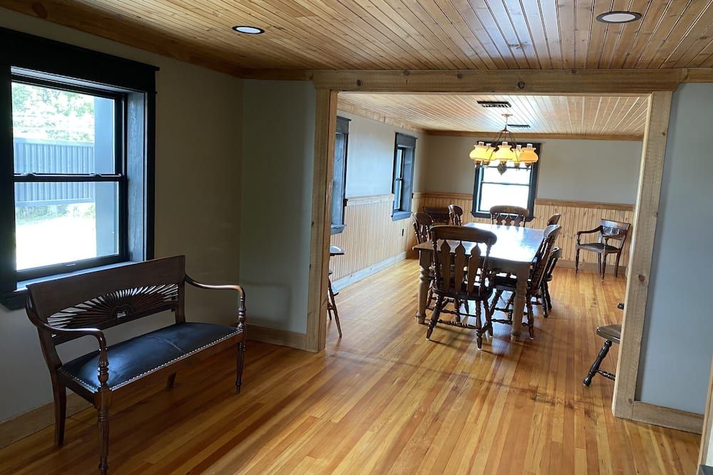 4 BR Barndominium by the mountains 15 min from Carlisle