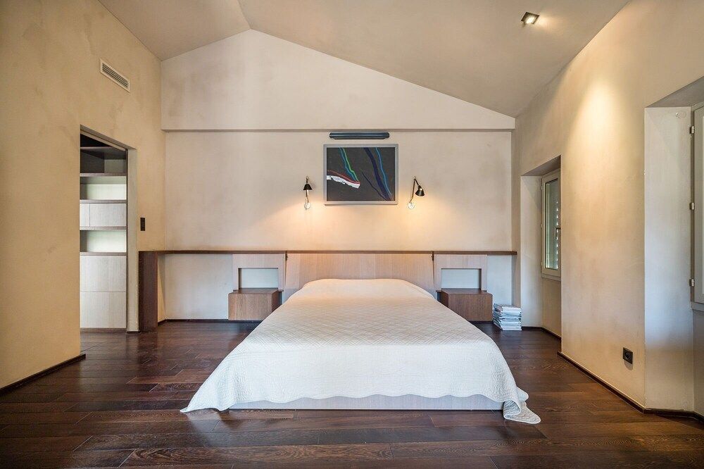 Can Artists La Loge - פרפיניאן - חדר שינה