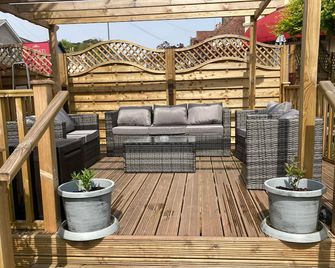 Bentley Lodge - טורקי - פטיו