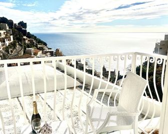 Filippescha - Positano - Balcón