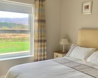 Cottage in a relaxing setting on the Ring of Kerry route on the Wild Atlantic /w - Caragh Lough - Chambre