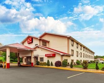 Econo Lodge - Rome - Edifício