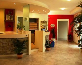 Residence Hotel Matilde - Carpineti - Recepção