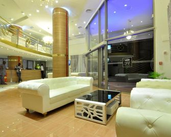 Benin Royal Hotel - קוטונו - לובי