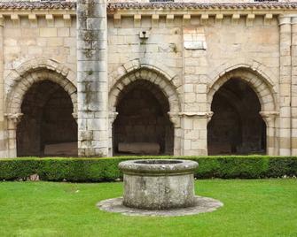 Les 2 Gites Du Clos De La Vigne - Montreuil