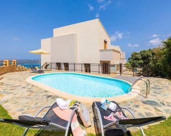 Villa Stratos Large Private Pool Sea Views A C Wifi Eco-Friendly - 2117 - Aptera