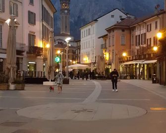 Palazzo Novecento Rooms - Lecco