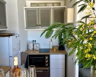 35m With Pool For Couple In Saint Tropez - Saint-Tropez - Dining room