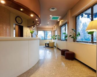 Hotel Excelsior Magenta - Magenta - Rezeption