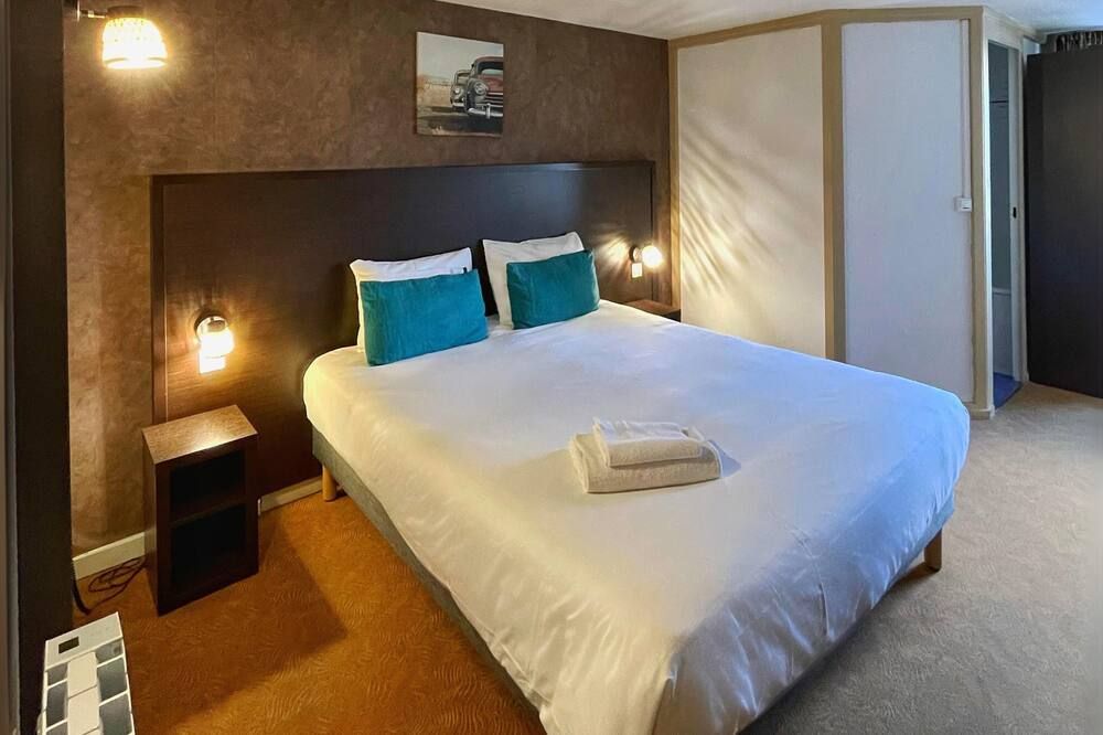 Shelder Hôtel - Cherbourg En Cotentin - Equeurdreville - שרבור-אוקטביל - חדר שינה