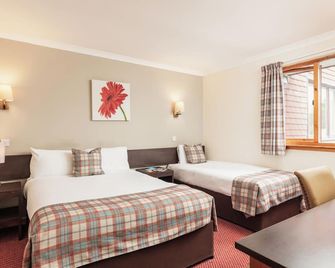 Highlander Hotel - Newtonmore