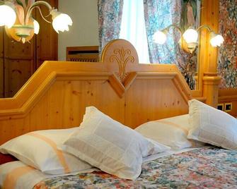 Hotel Barance - Alleghe - Schlafzimmer