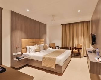 Kongu Residency - Karur - Bedroom