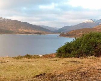 Creag Mhor Cottage - Dornie - Outdoors view