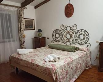 Residenza Villa Spagnola - Parghelia - Habitación