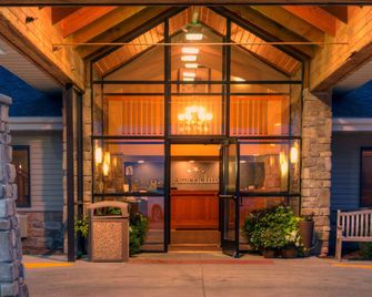 AmericInn by Wyndham Fort Dodge - Fort Dodge - Edificio